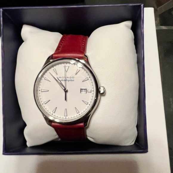 Movado Accessories - AUTHENTIC Movado Women Heritage Calendoplan Quartz White Dial 36 mm